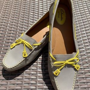 Clark’s Moccasin ladies size 9 1/2